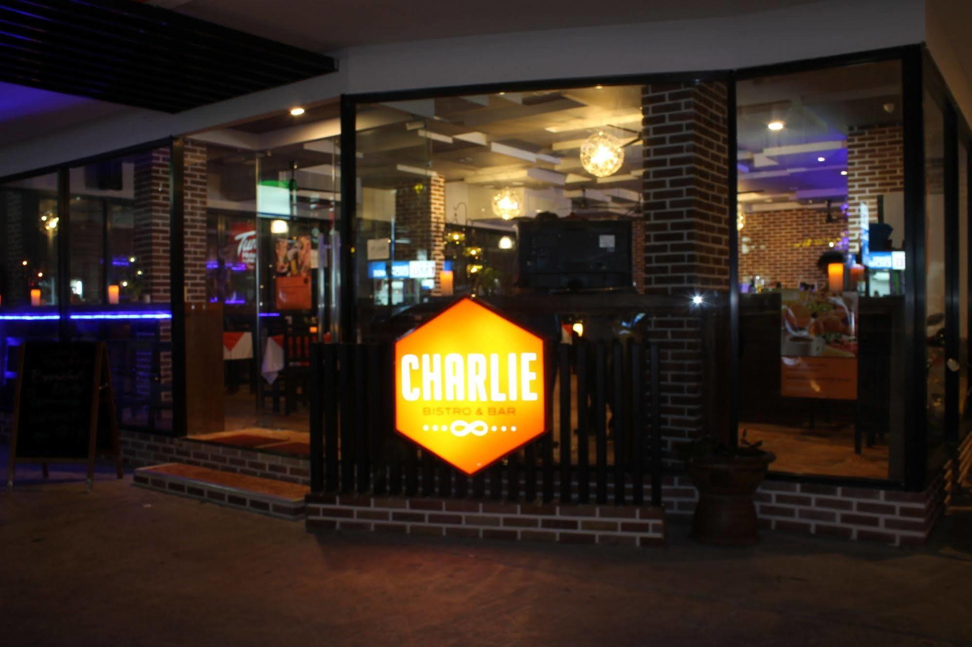 Red Planet Phuket Patong - Sha Extra Plus Exterior photo