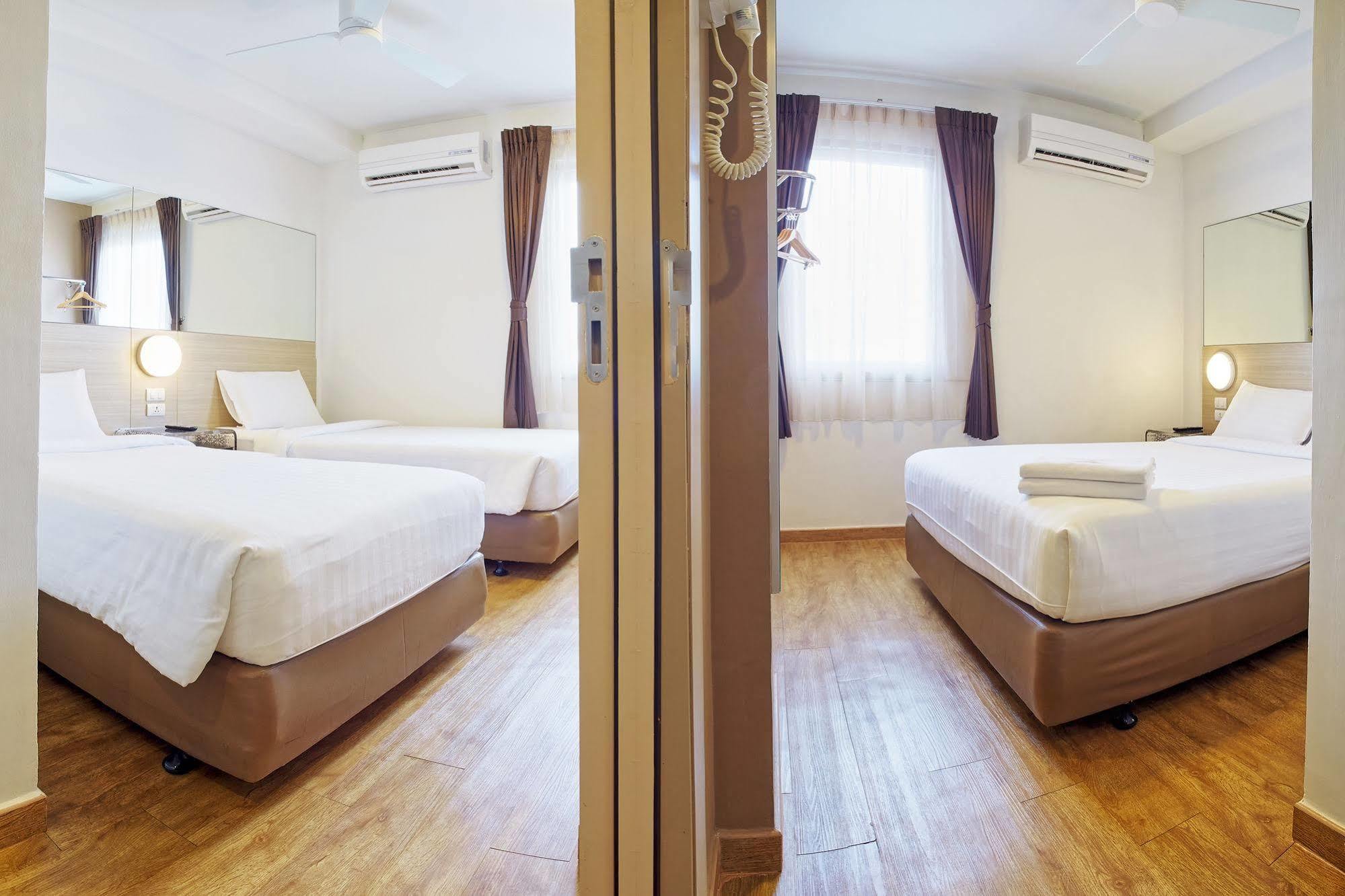 Red Planet Phuket Patong - Sha Extra Plus Exterior photo